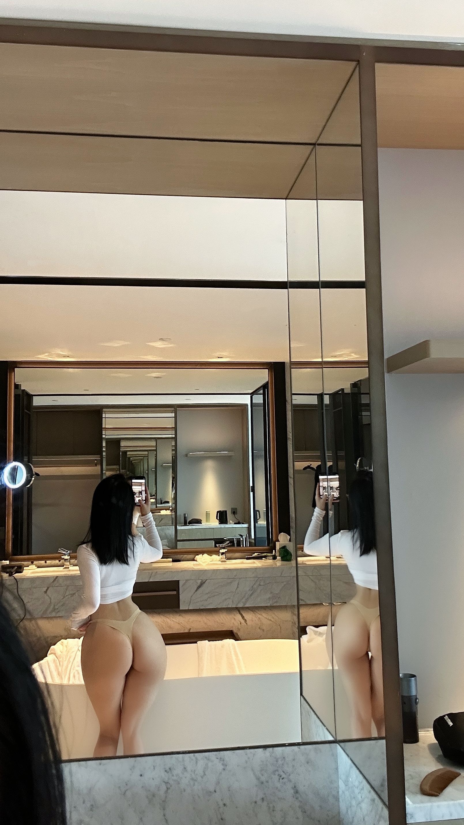 俏妞qiaoniuTT - 男友衬衫