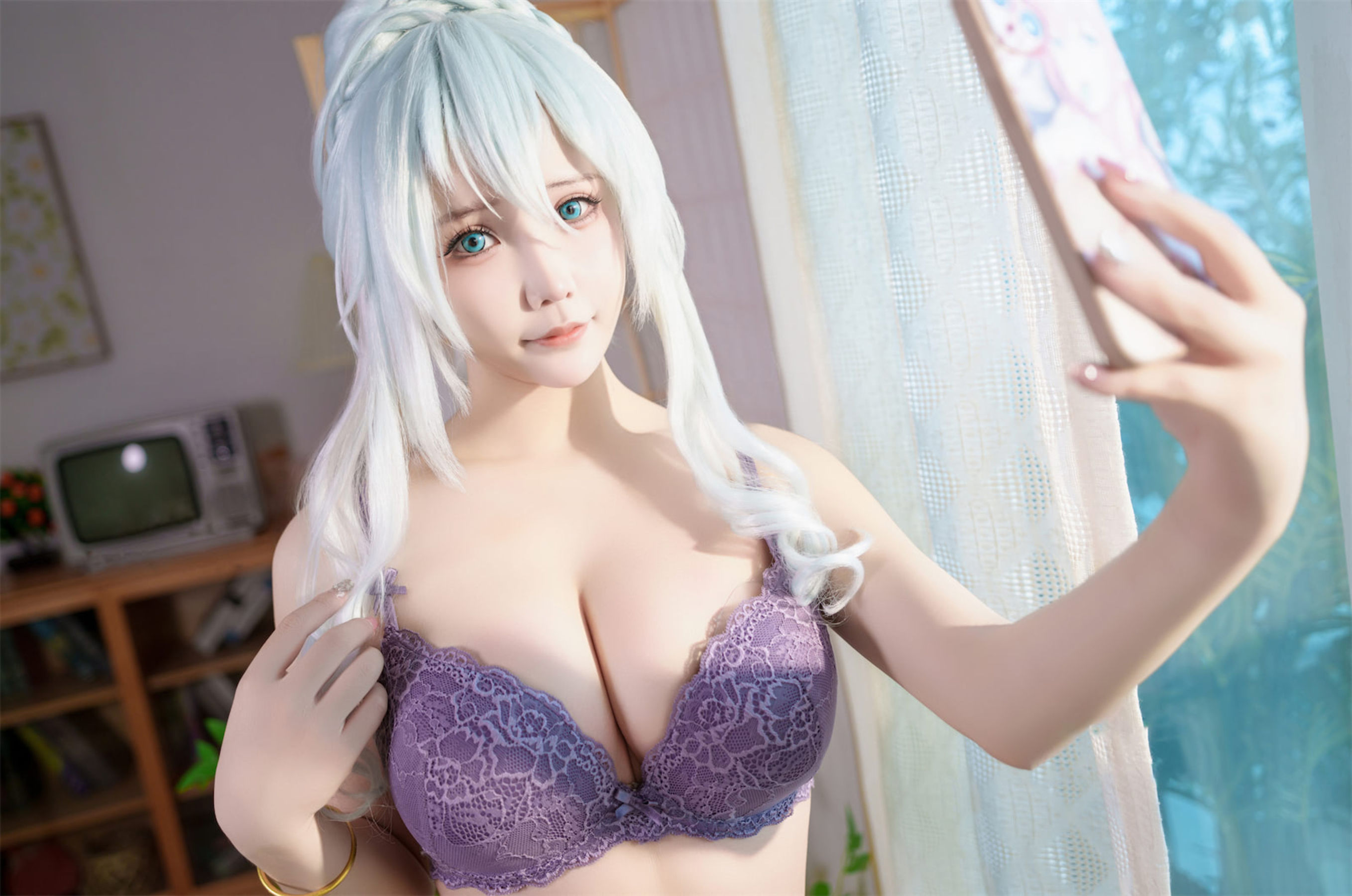 二次元妹子 抱走莫子aa - 雪女太太