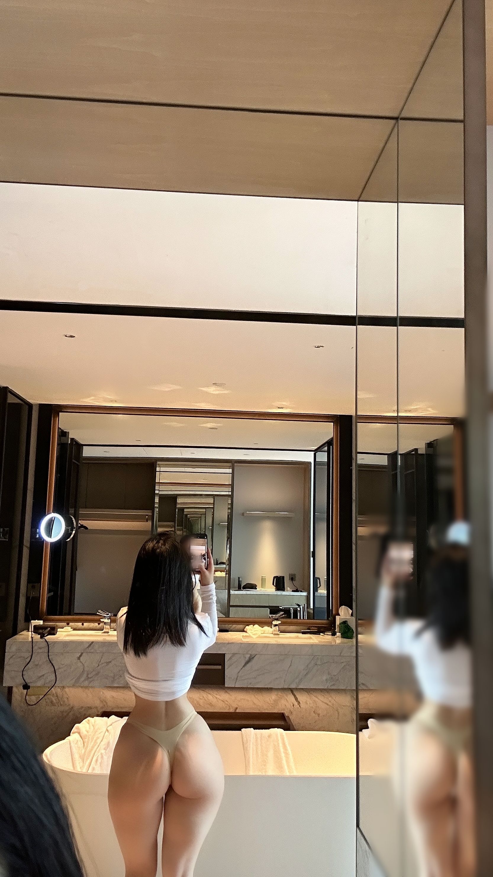 俏妞qiaoniuTT - 男友衬衫