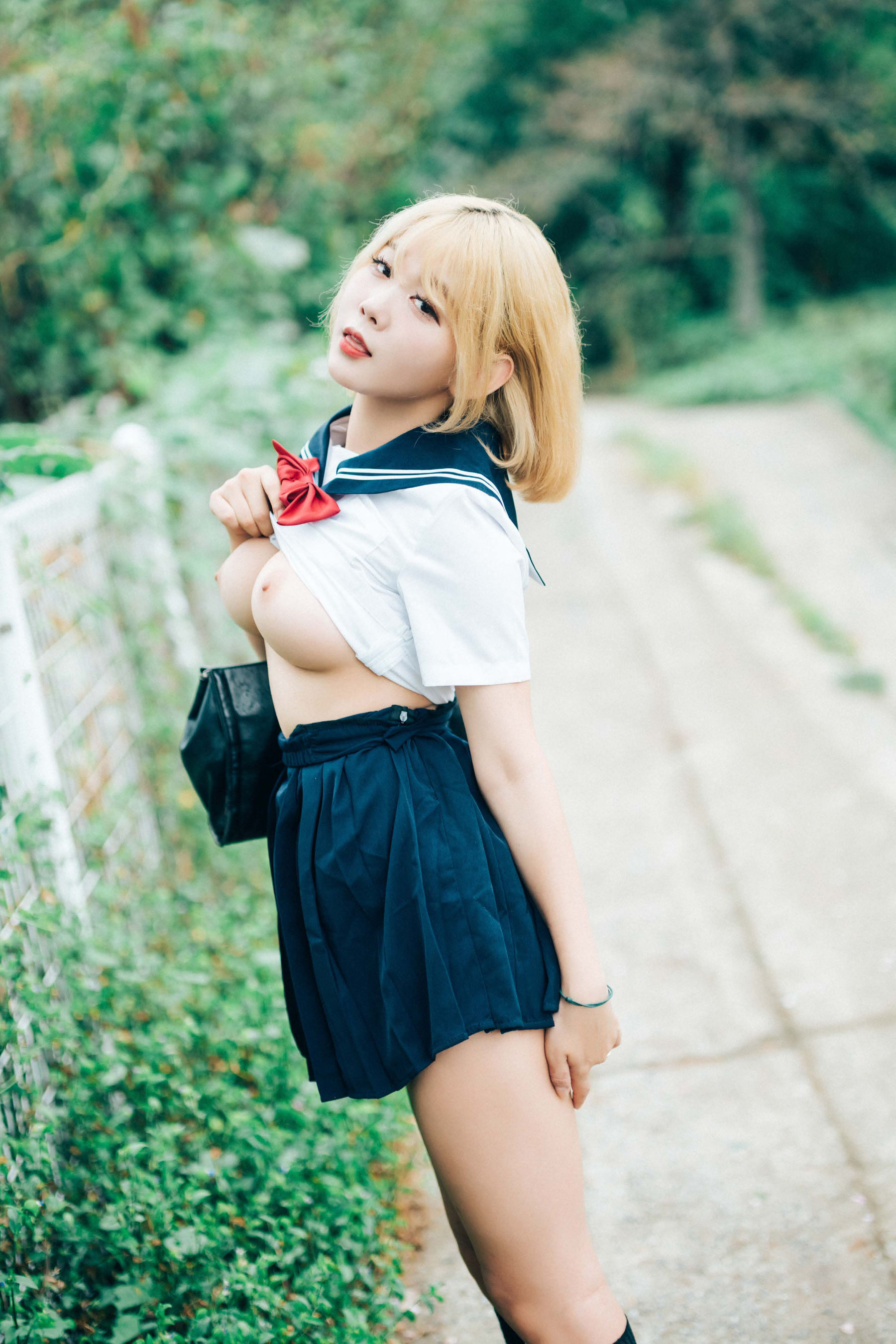 Haivia Zia - Summer Memories  第22张