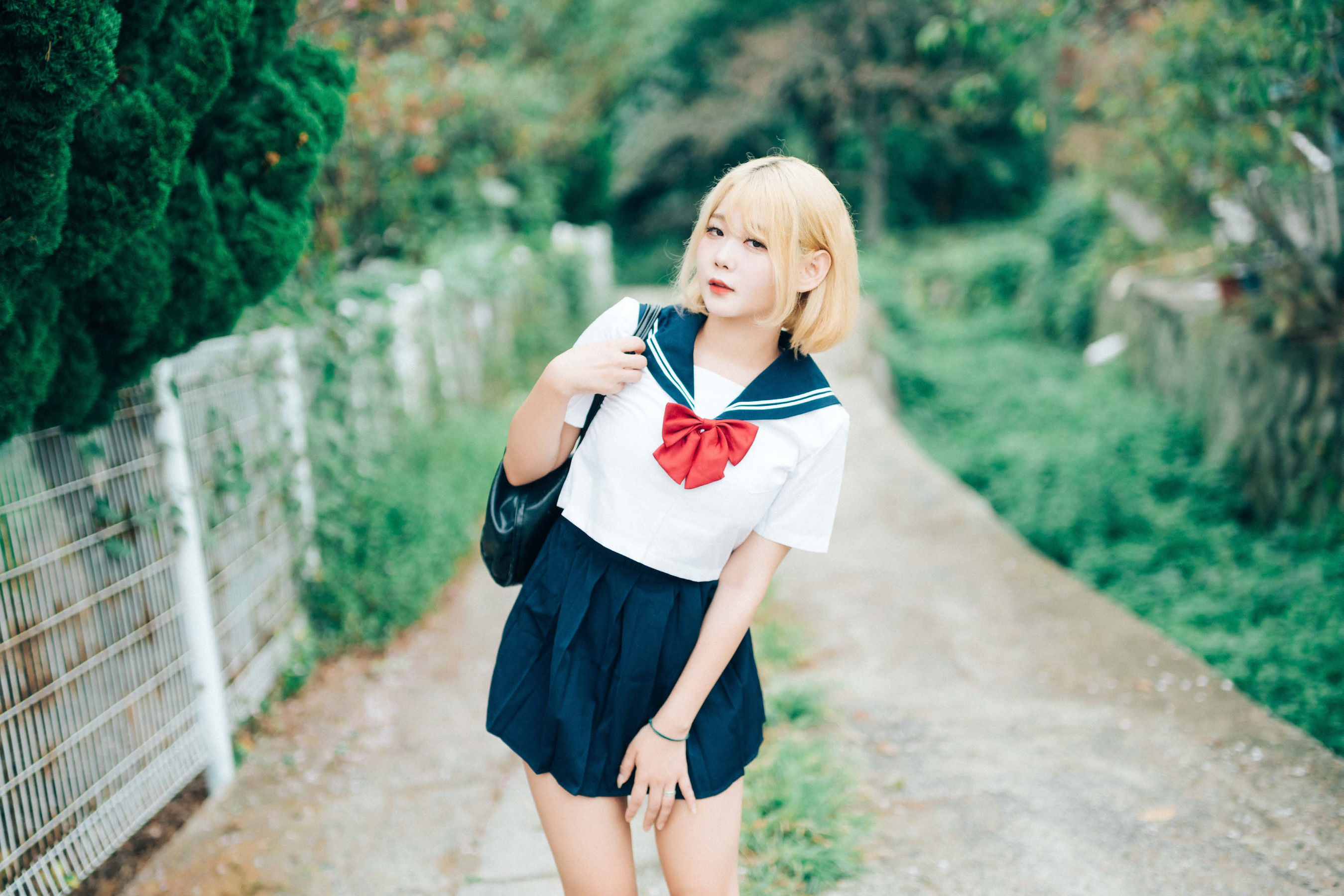 Haivia Zia - Summer Memories  第14张