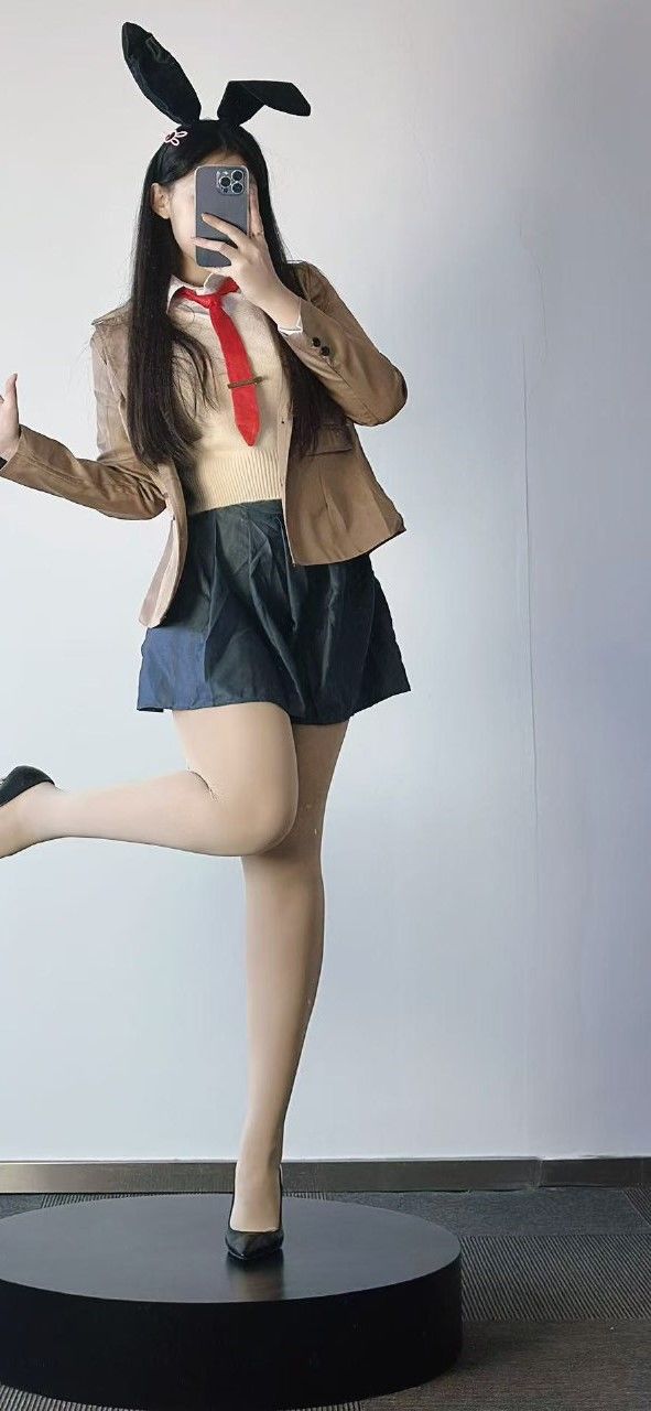 丝足美腿博主美邵女Baby - 兔女郎学姐性感肉丝