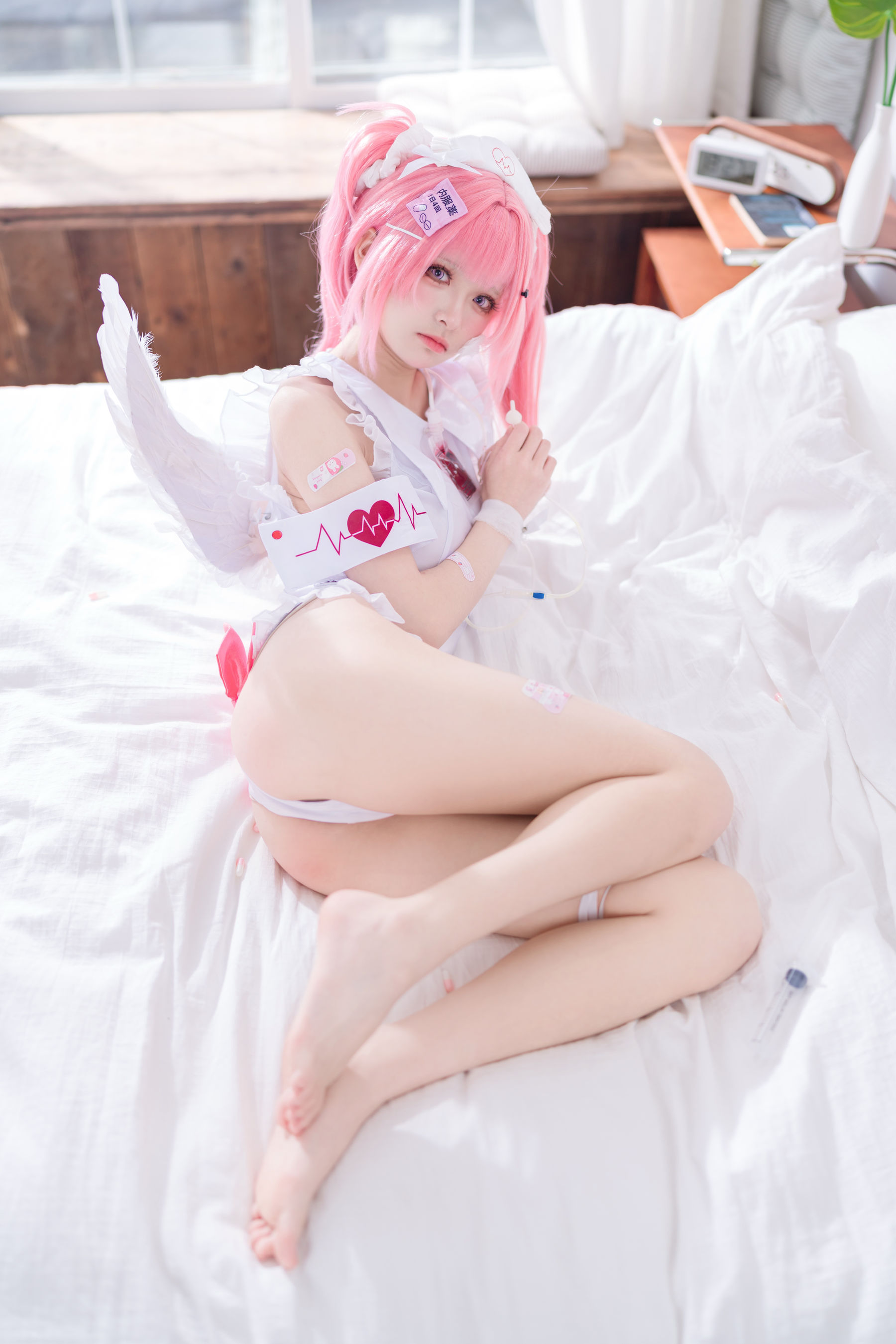 九柒喵 - 小护士针筒