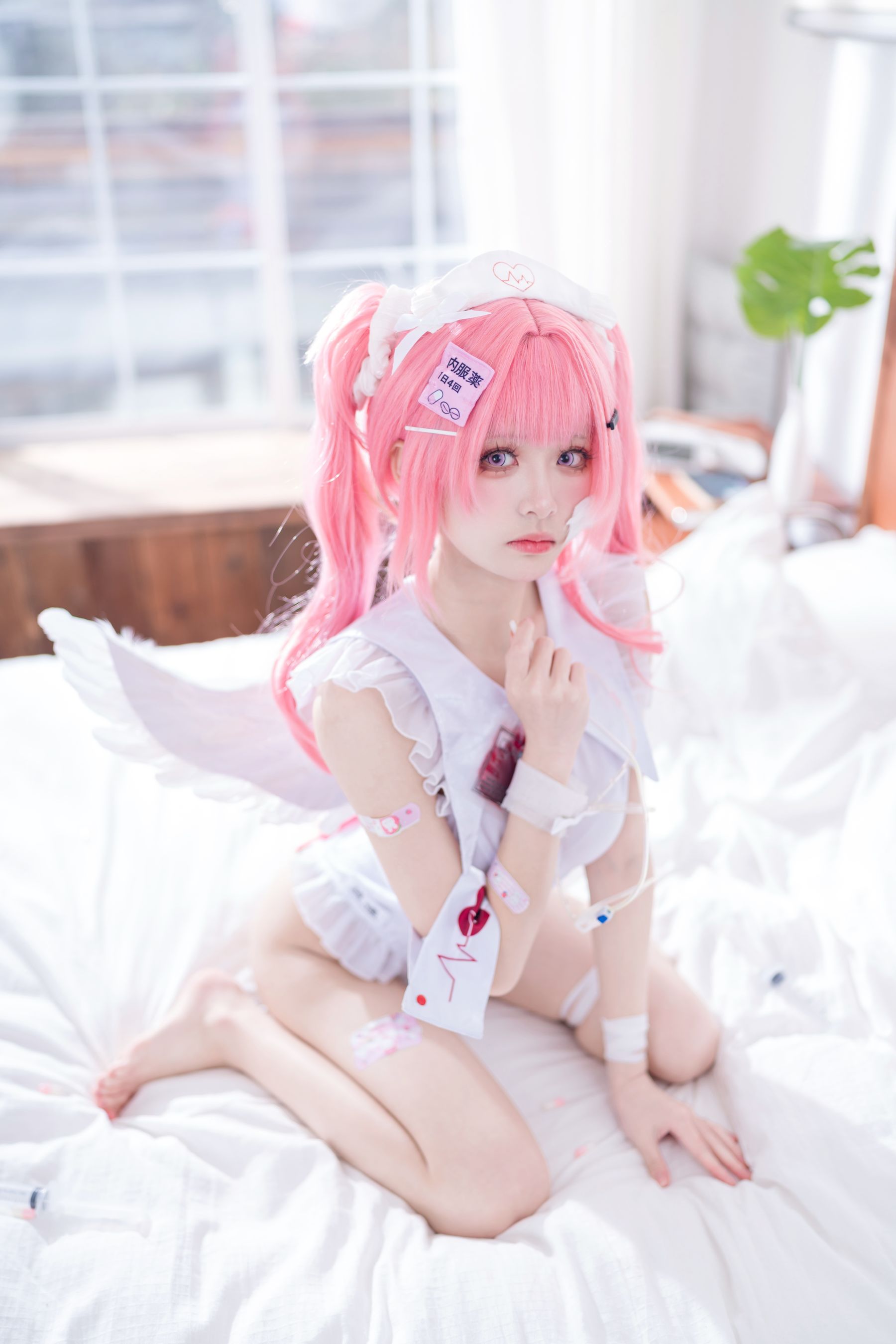 九柒喵 - 小护士针筒