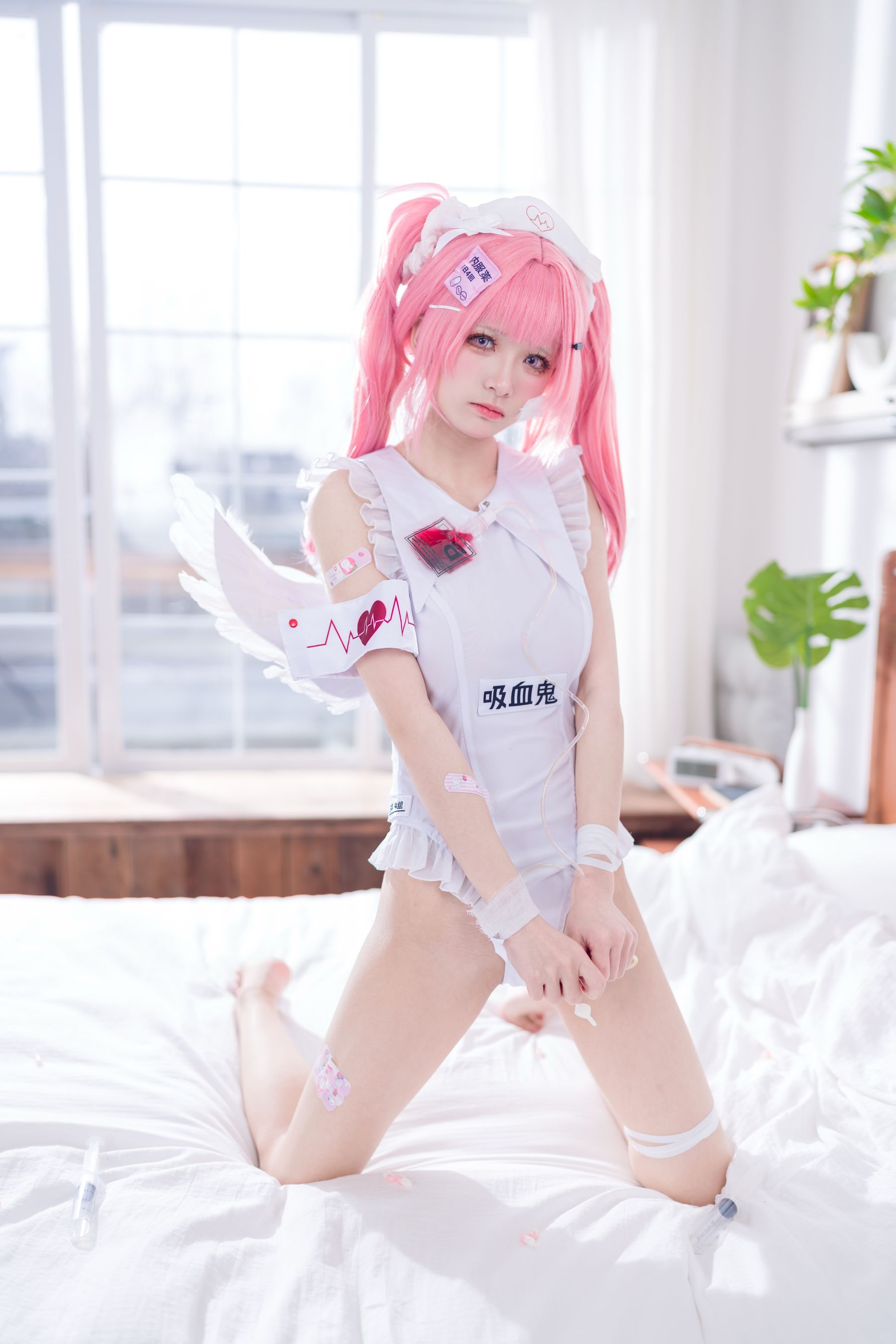 九柒喵 - 小护士针筒