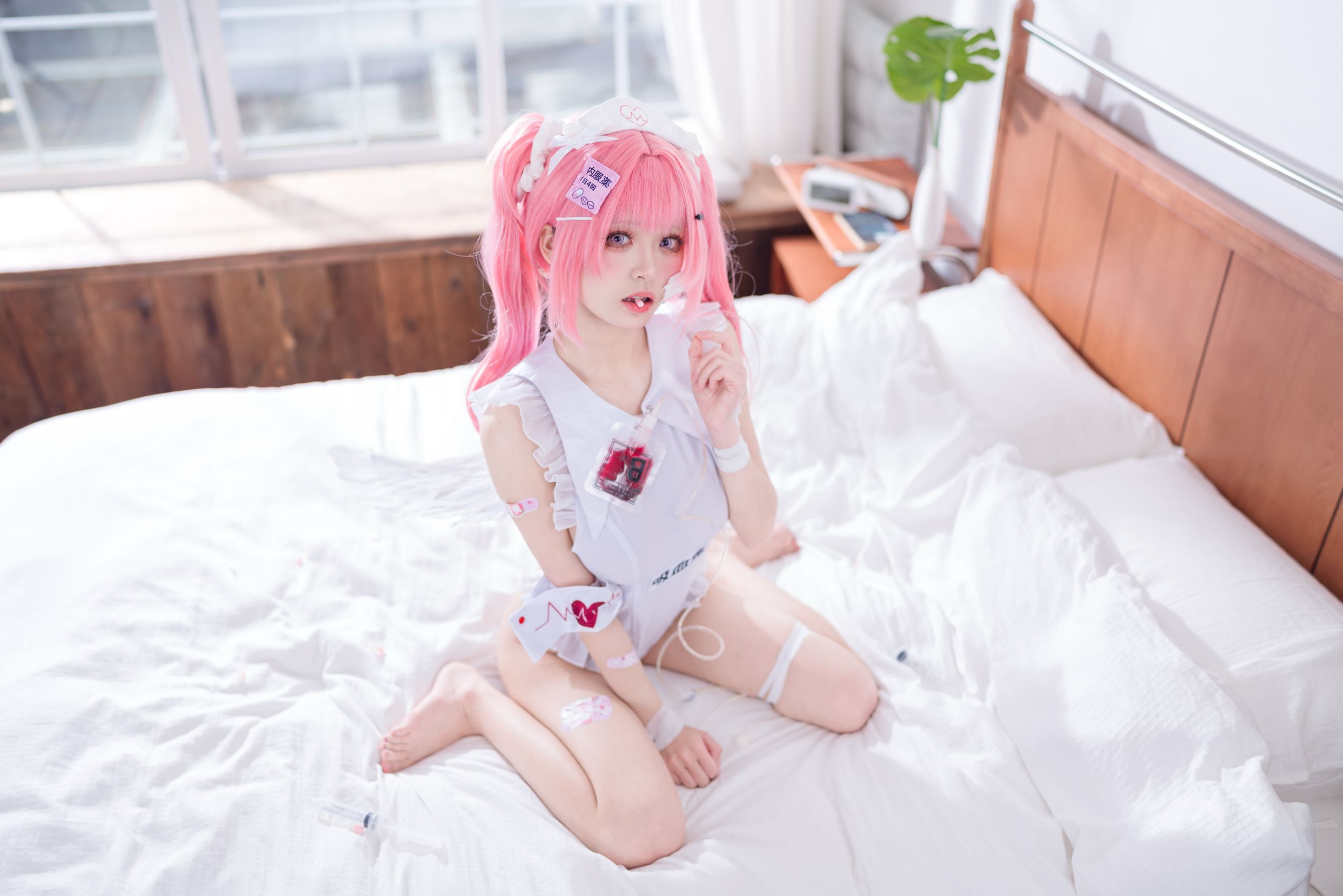 九柒喵 - 小护士针筒