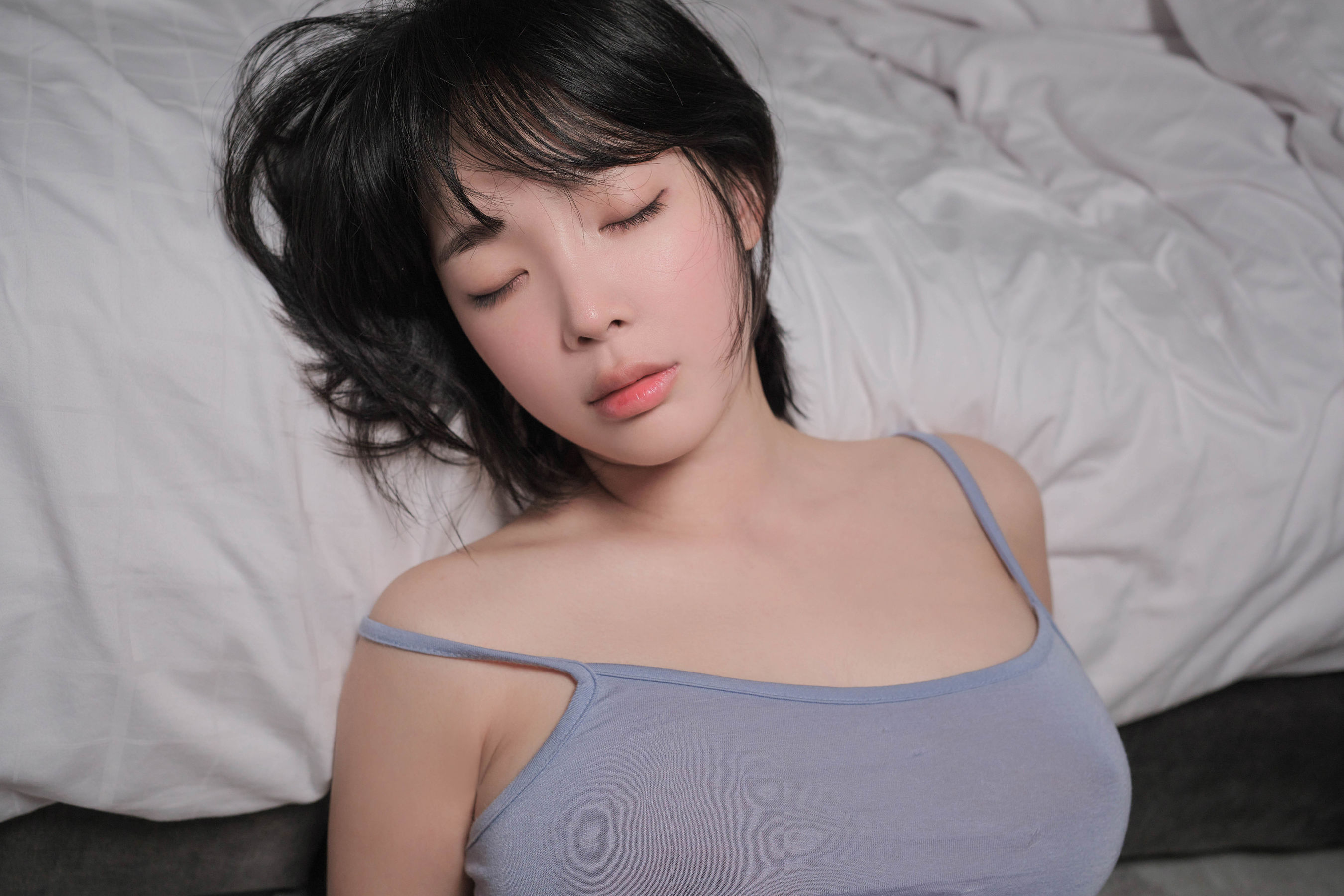 姜仁卿 Kang In-kyung - Girlfriend