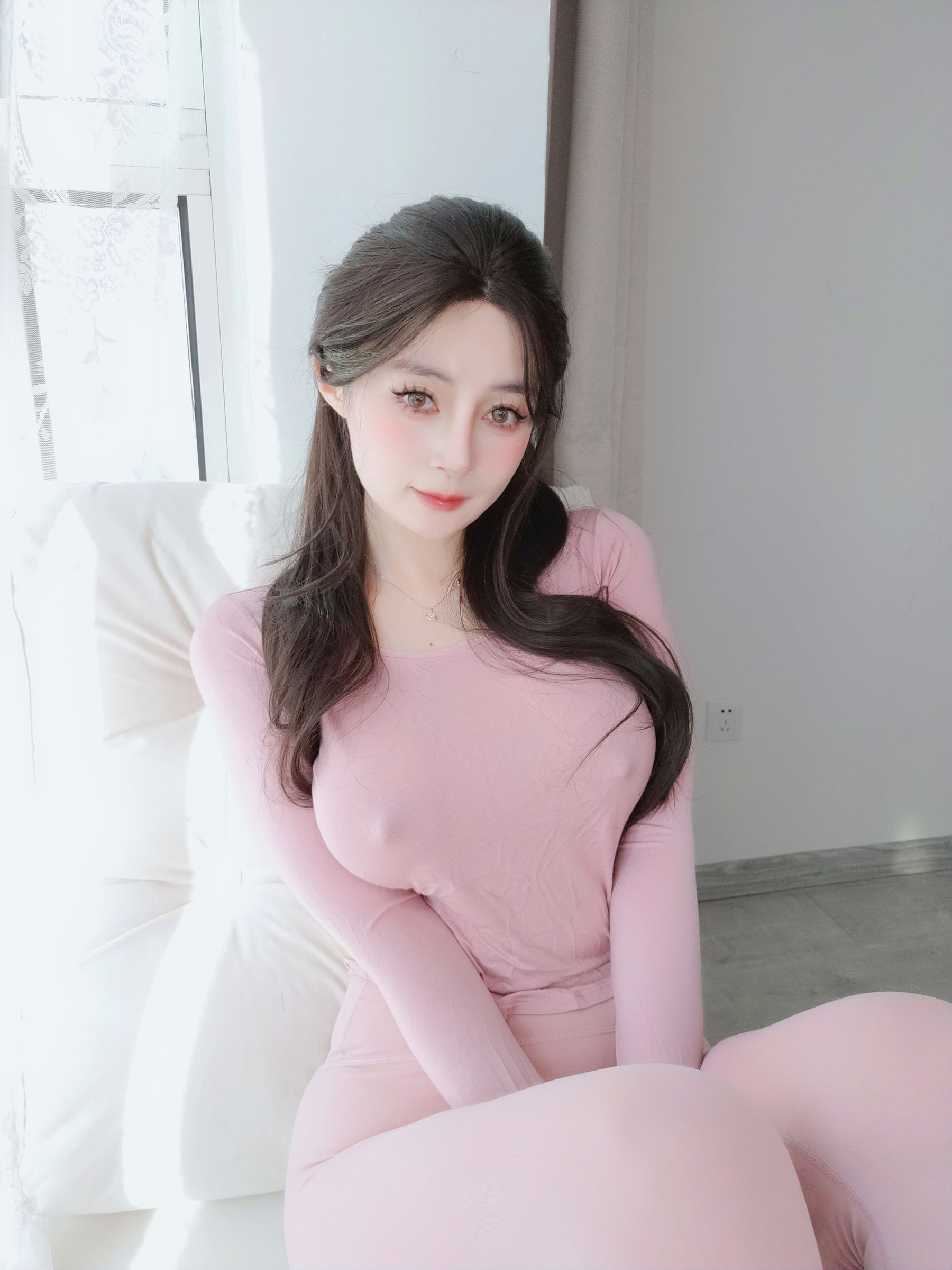 Coser小姐姐白银 [fantia] 2024年08月会员合集