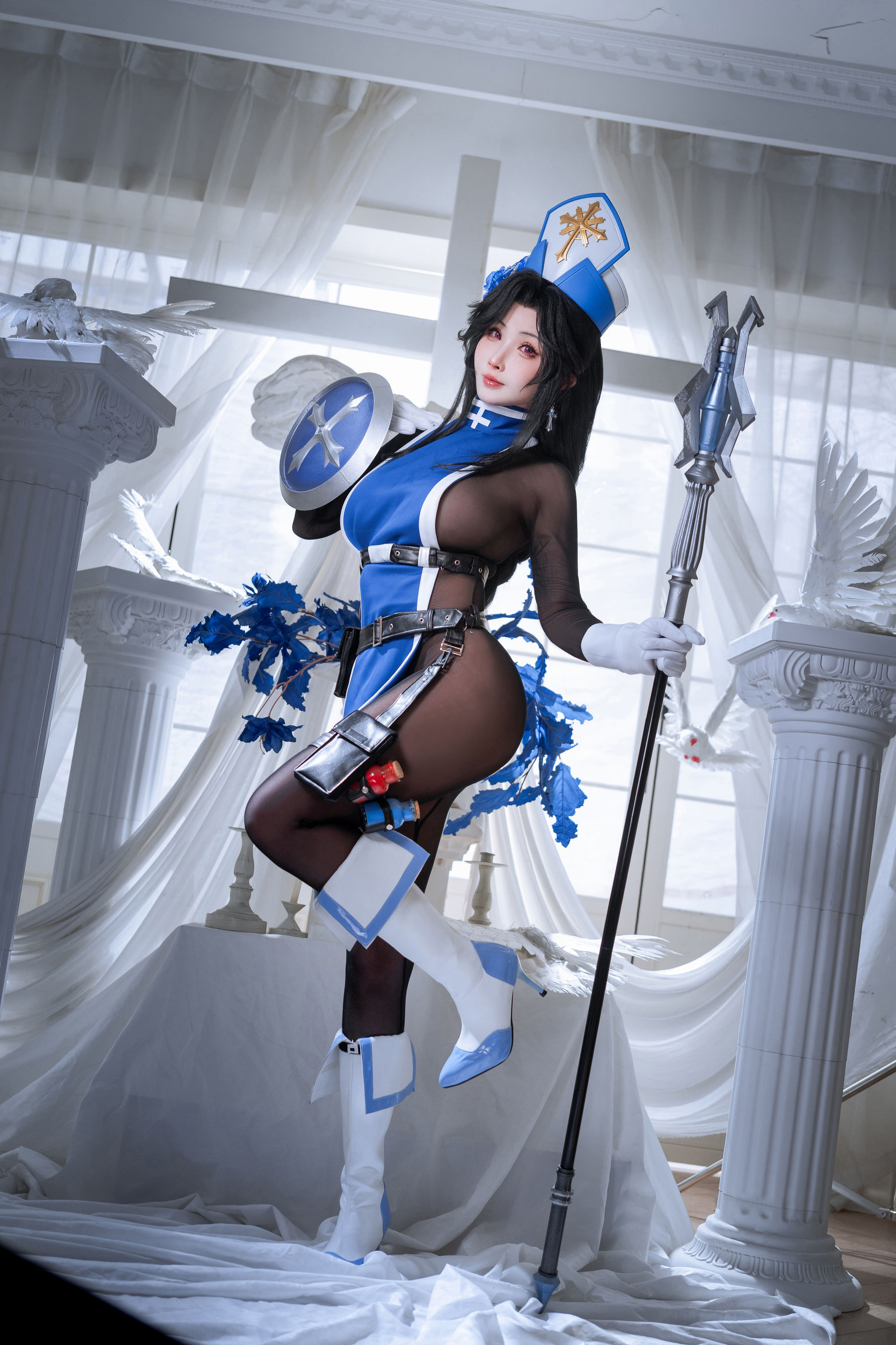 COS福利rioko凉凉子 - Nikke胜利女神 梅登冰玫瑰