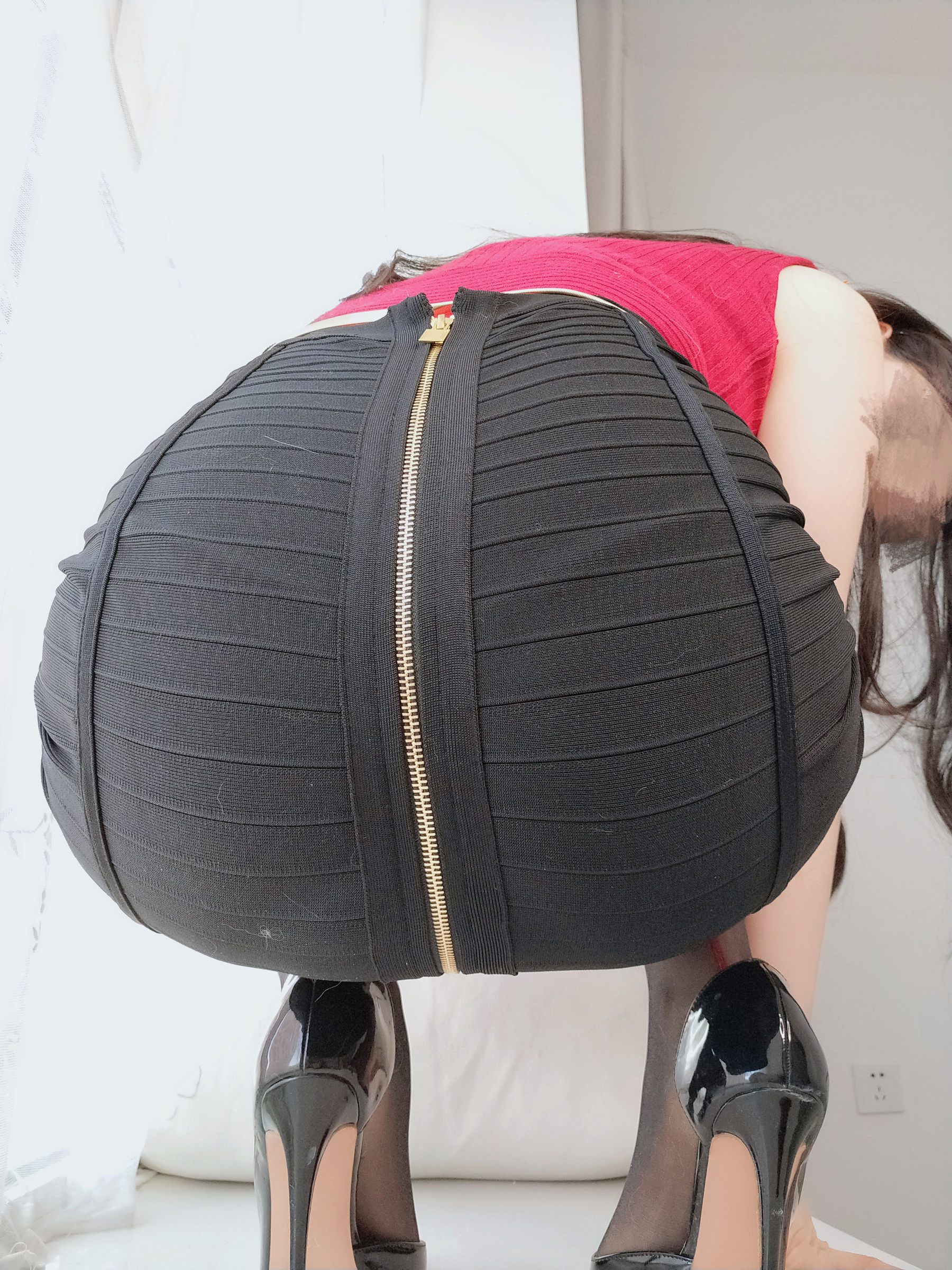 Coser小姐姐白银 [fantia] 2024年08月会员合集