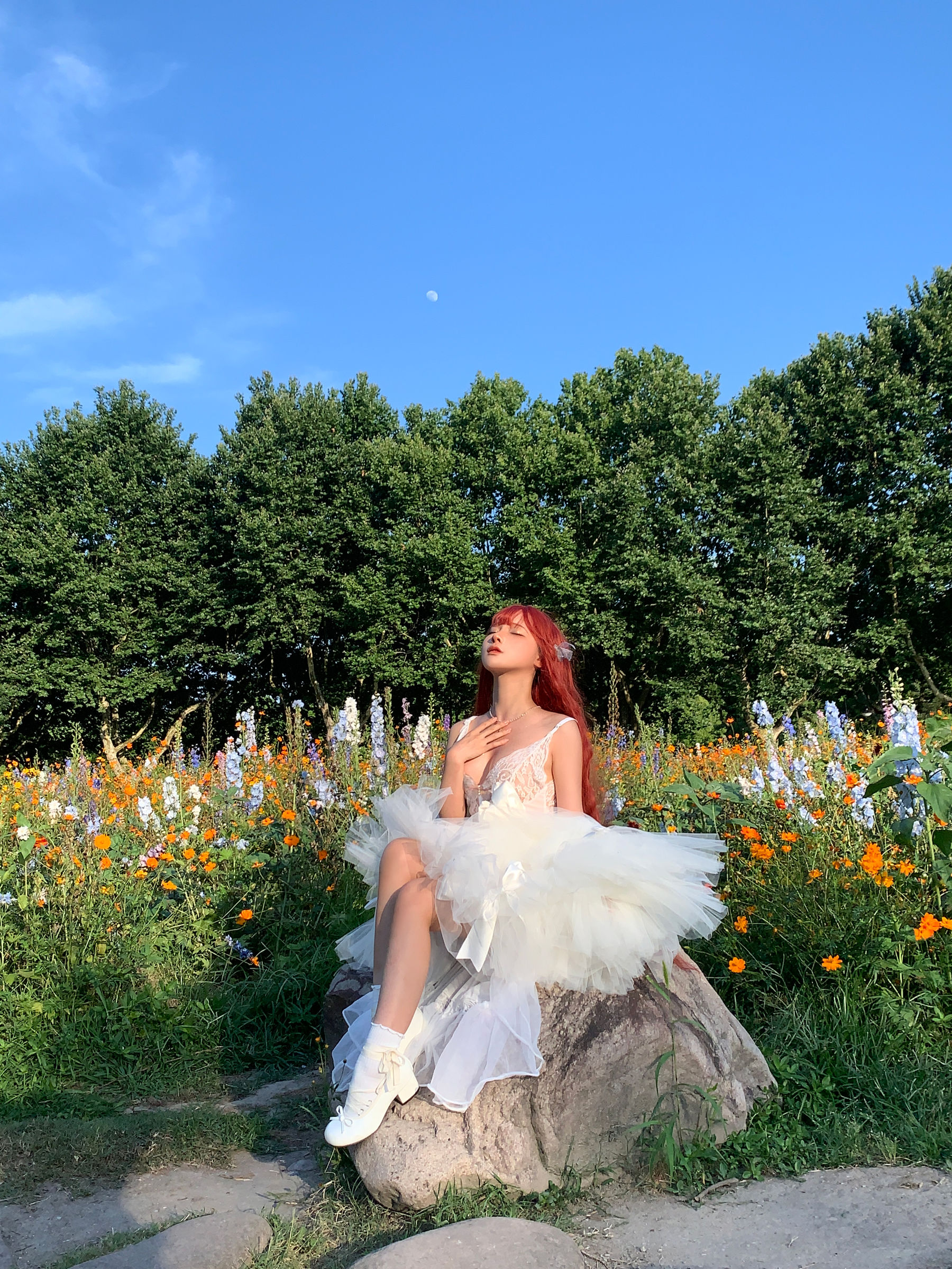 动漫博主 蠢沫沫 - 花丛婚纱  第51张