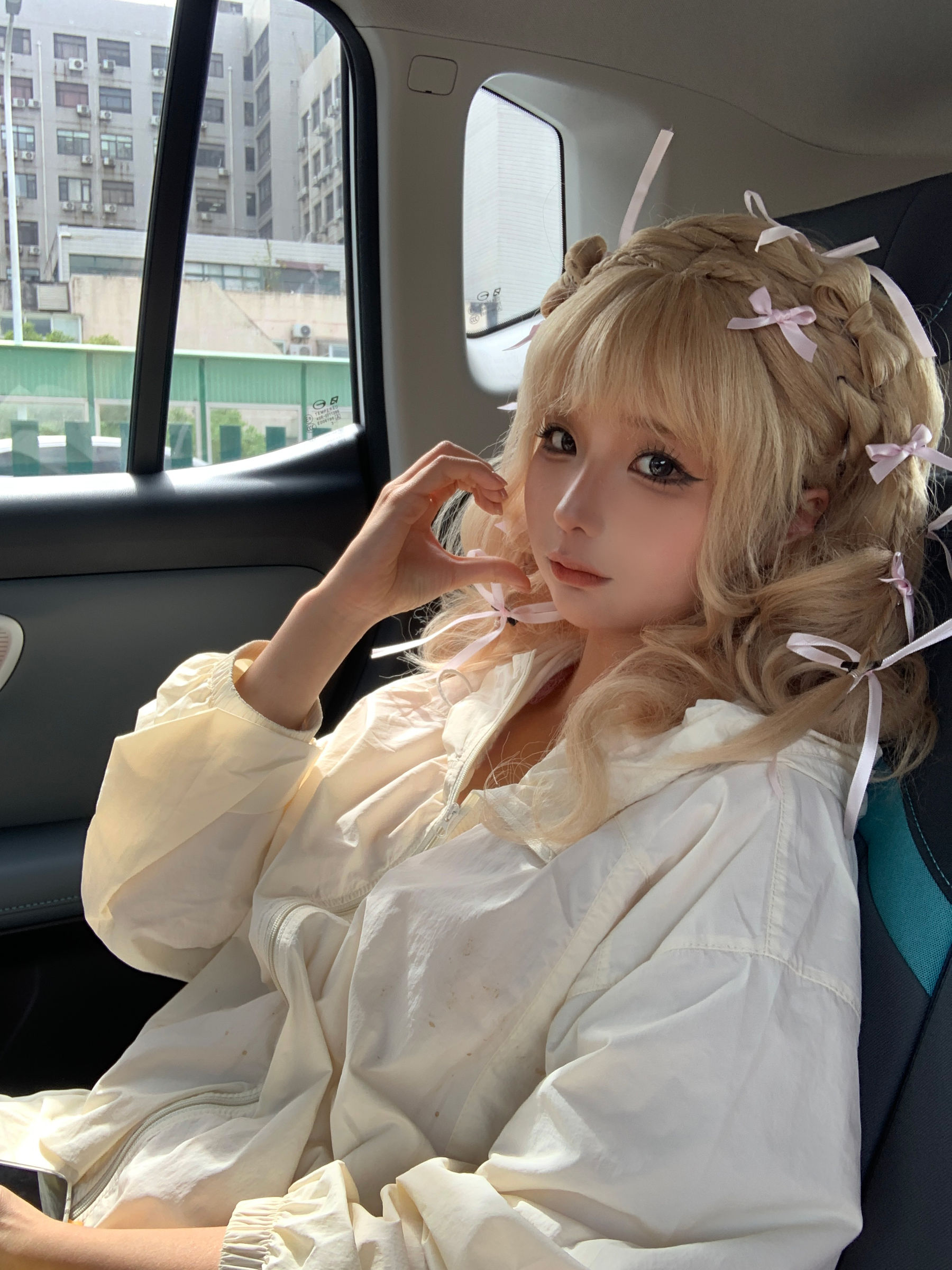 动漫博主蠢沫沫 - 金发蝴蝶结  第70张